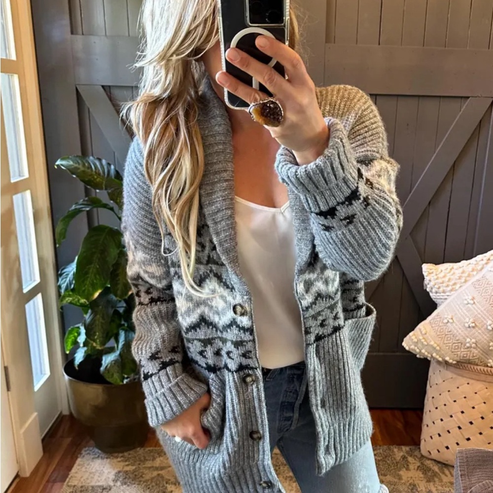 New Western Cowichan Print Long Grey Cardigan Sweater Thick Chunky Knit - Picture 6 of 13